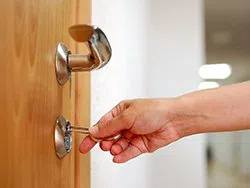 City Locksmith Services Houston, TX 713-357-0746